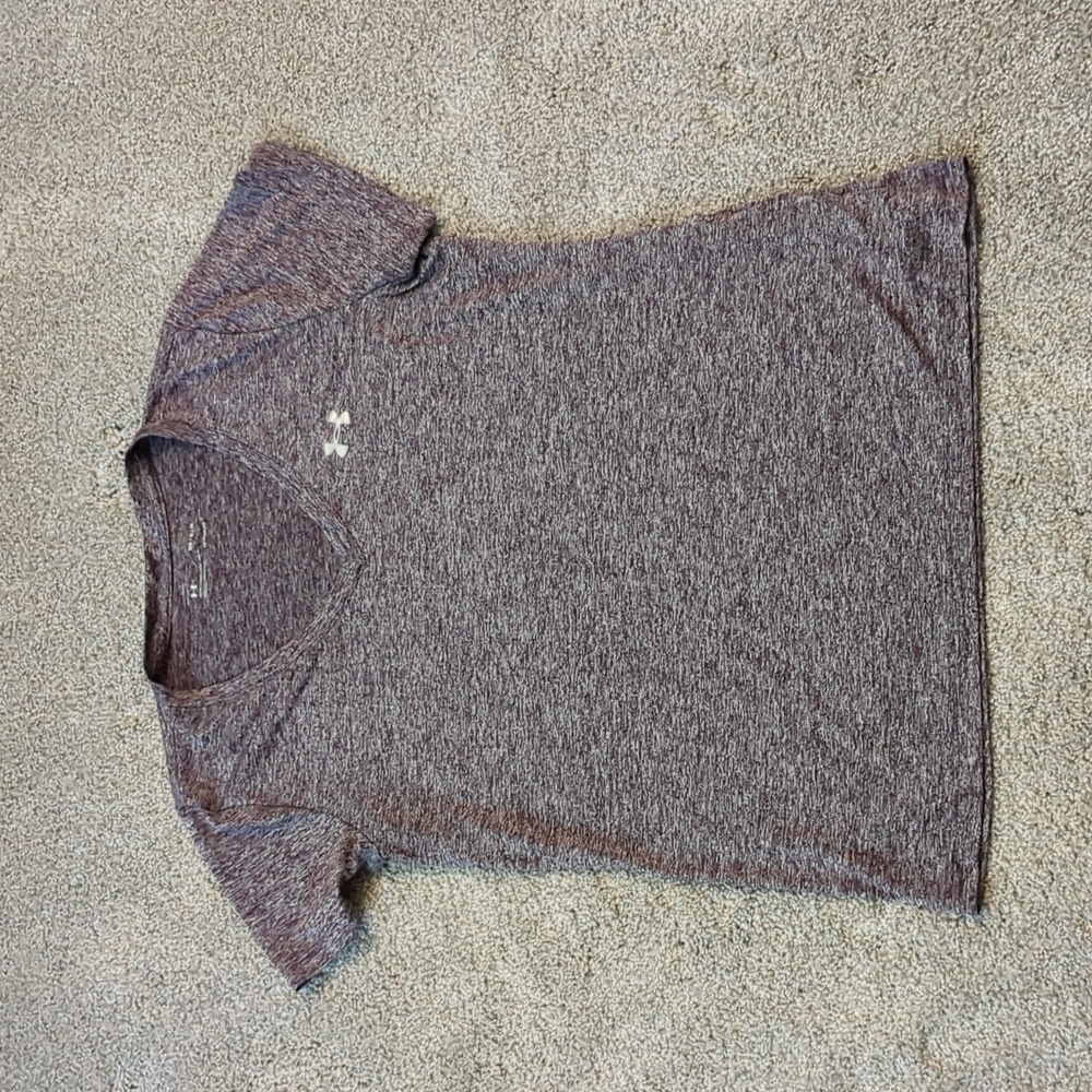Under Armour purple heatgear short sleeve workout top size medium